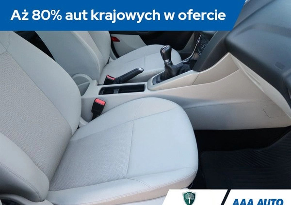 Ford Focus cena 39000 przebieg: 138940, rok produkcji 2017 z Borek Wielkopolski małe 232